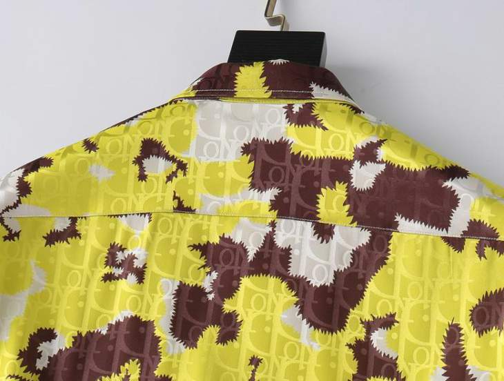 Picture of Versace Shirt Long _SKUVersaceM-3XL26nx0427441